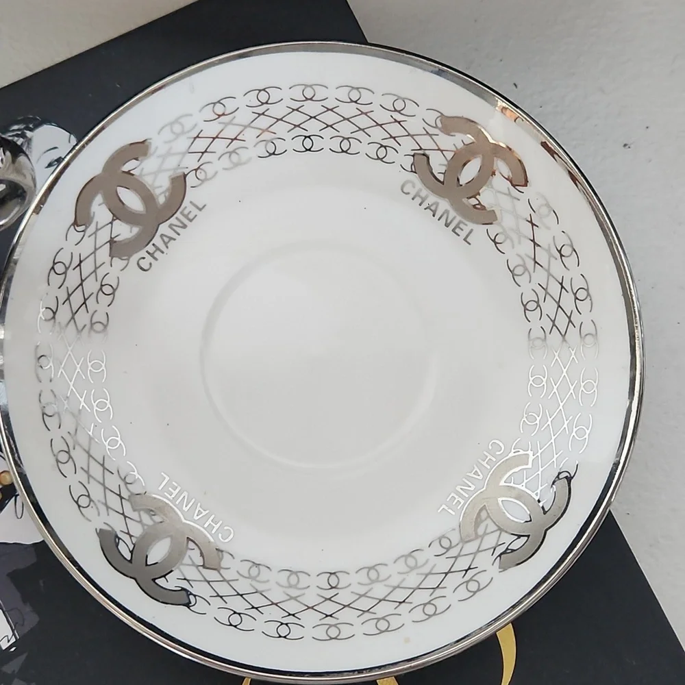 CHANEL Coffee/Tea cup, white/silver - Picture 4 of 6